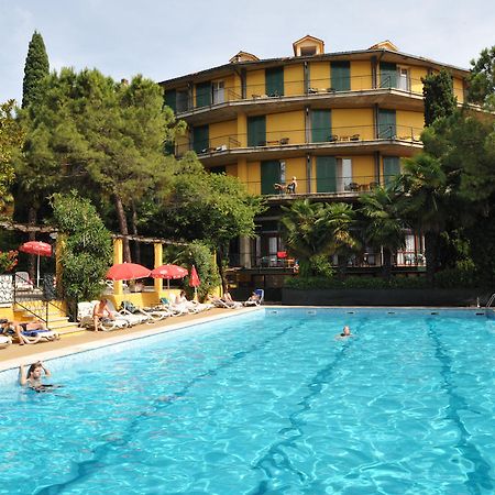 Hotel Palme&Suite Garda  Esterno foto