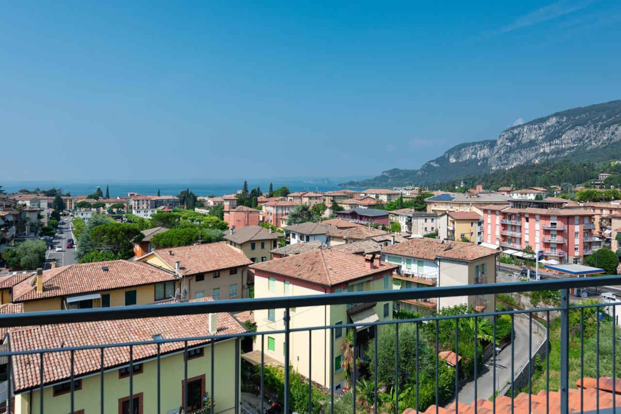 Hotel Palme&Suite Garda  Esterno foto