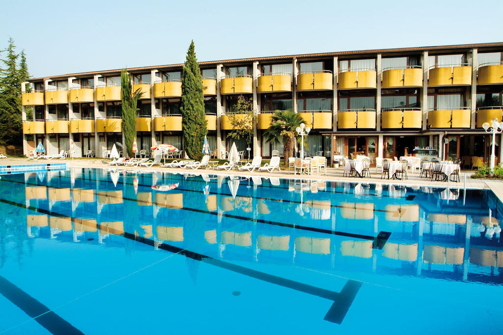 Hotel Palme&Suite Garda  Esterno foto