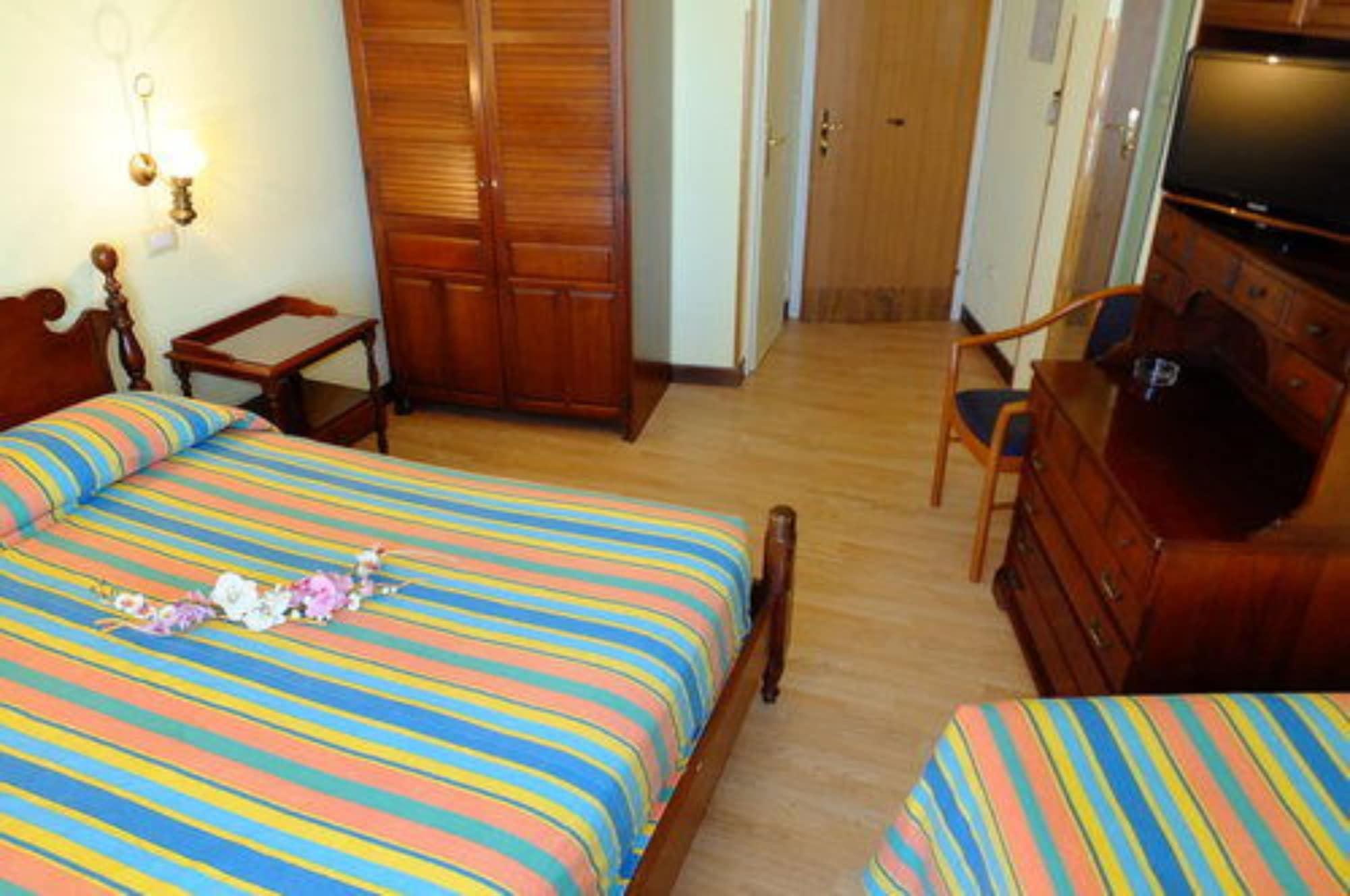 Hotel Palme&Suite Garda  Esterno foto