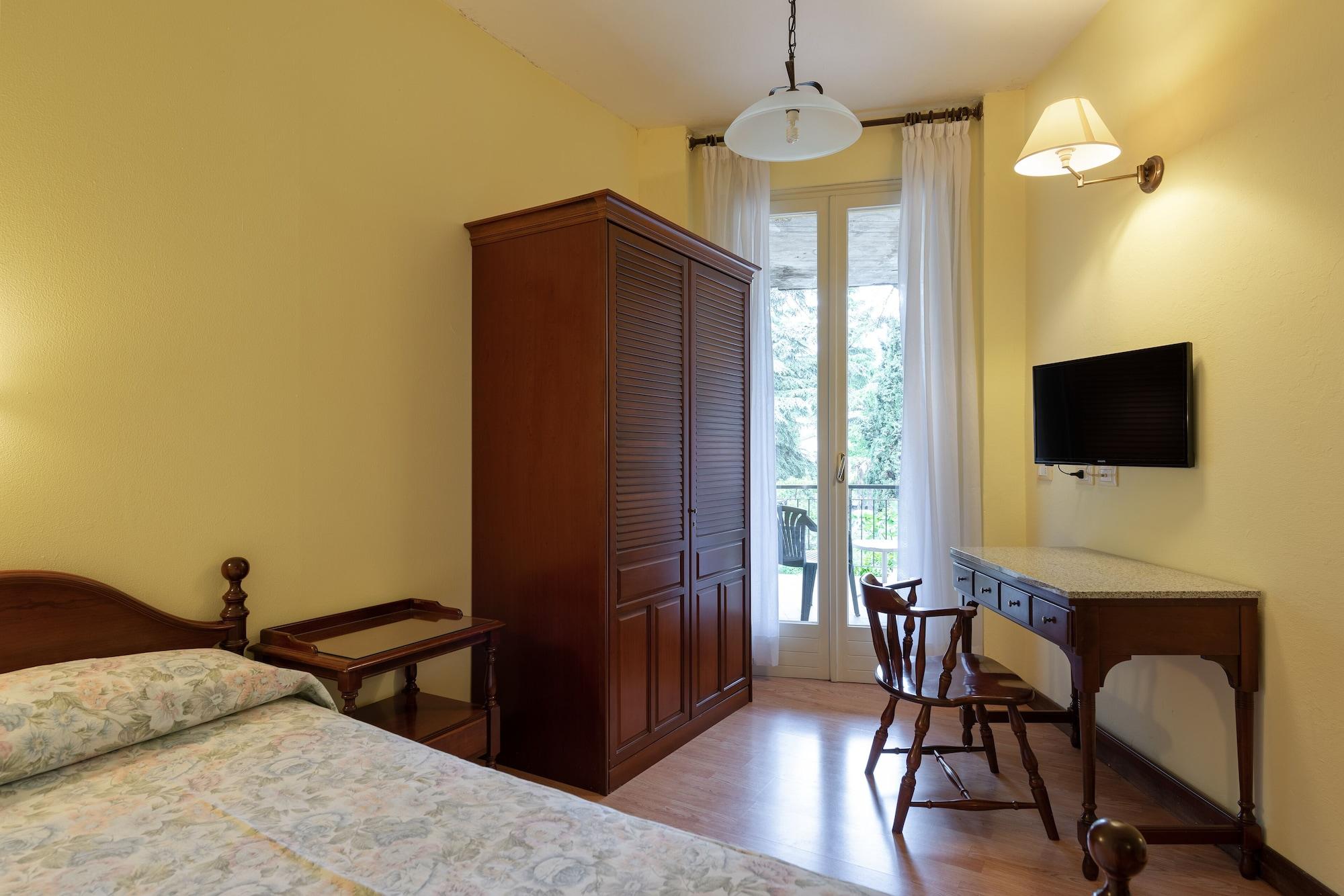 Hotel Palme&Suite Garda  Esterno foto