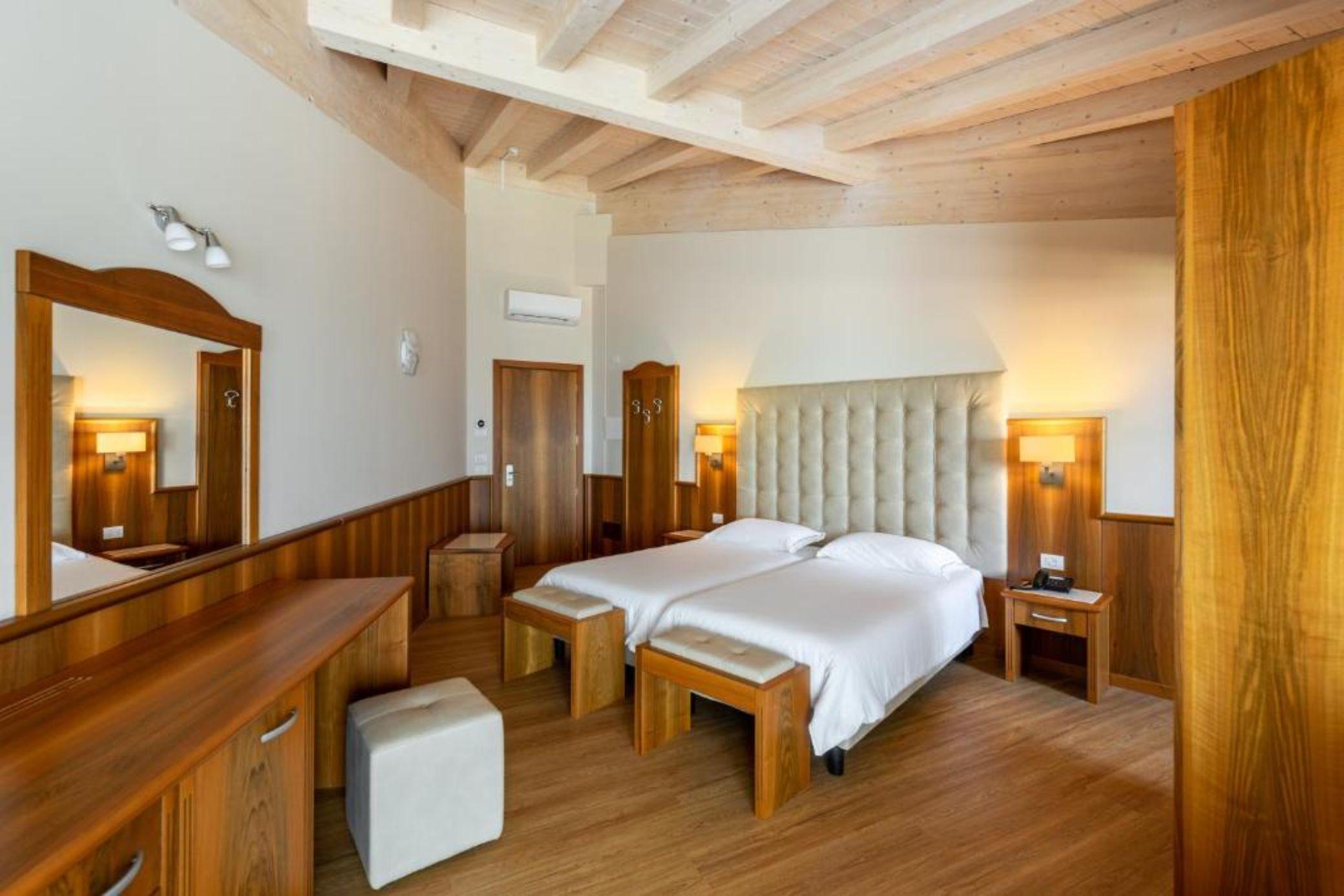 Hotel Palme&Suite Garda  Esterno foto