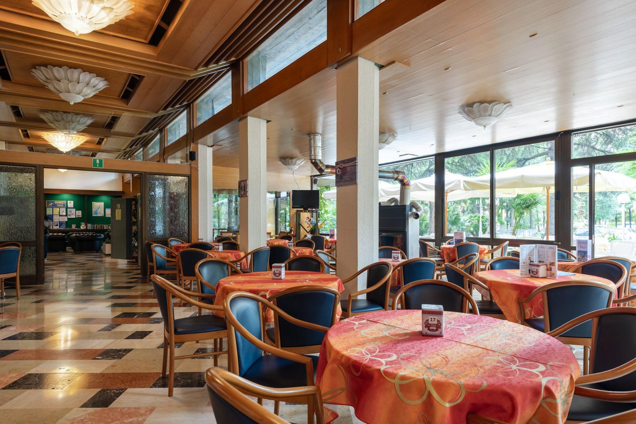 Hotel Palme&Suite Garda  Esterno foto